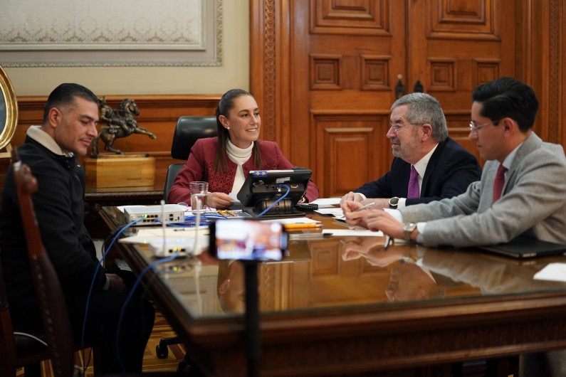 Sheinbaum sostiene llamada telefónica con Trump sobre seguridad y comercio