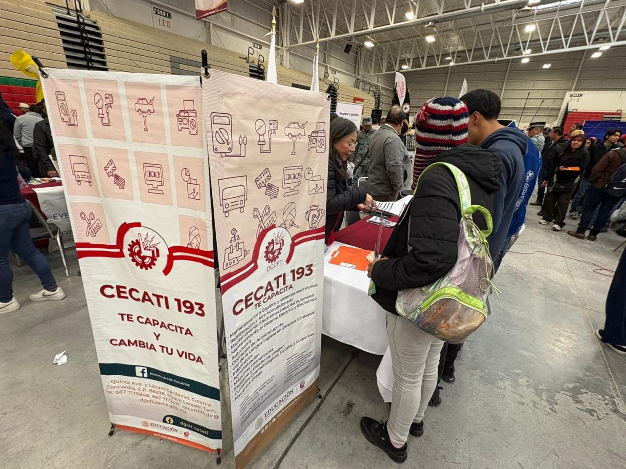 Rompen expectativas en Feria del Empleo: MiPyMEs locales impulsan la economía formal