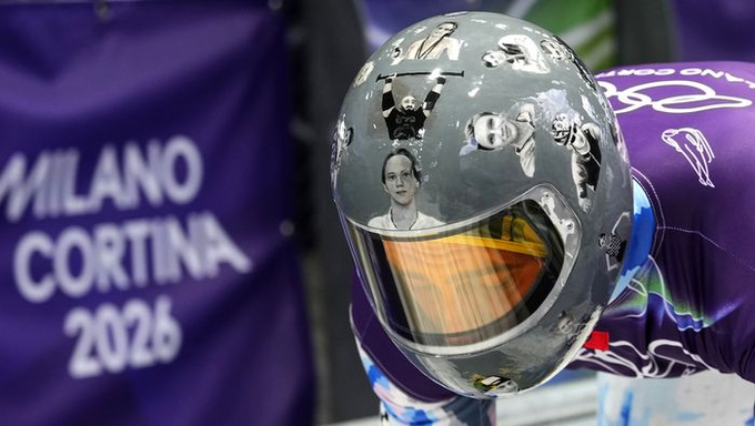 COI excluye a ucraniano por casco en homenaje a víctimas de guerra