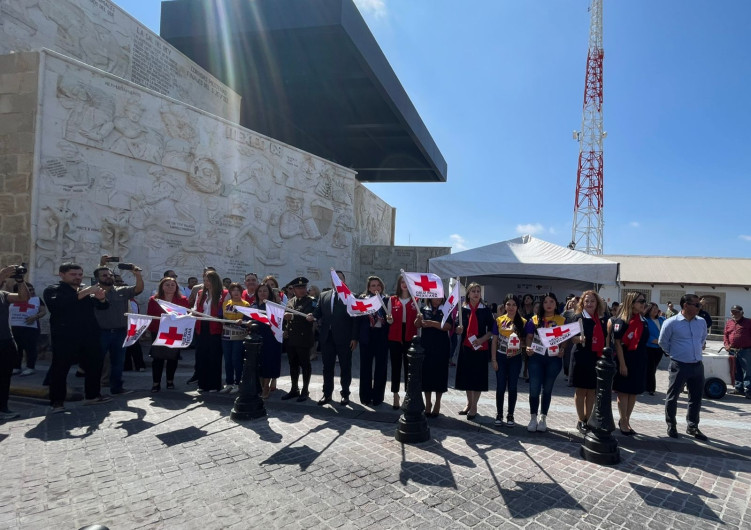 Arranca colecta de Cruz Roja; buscan 1.5 millones de pesos para ambulancias