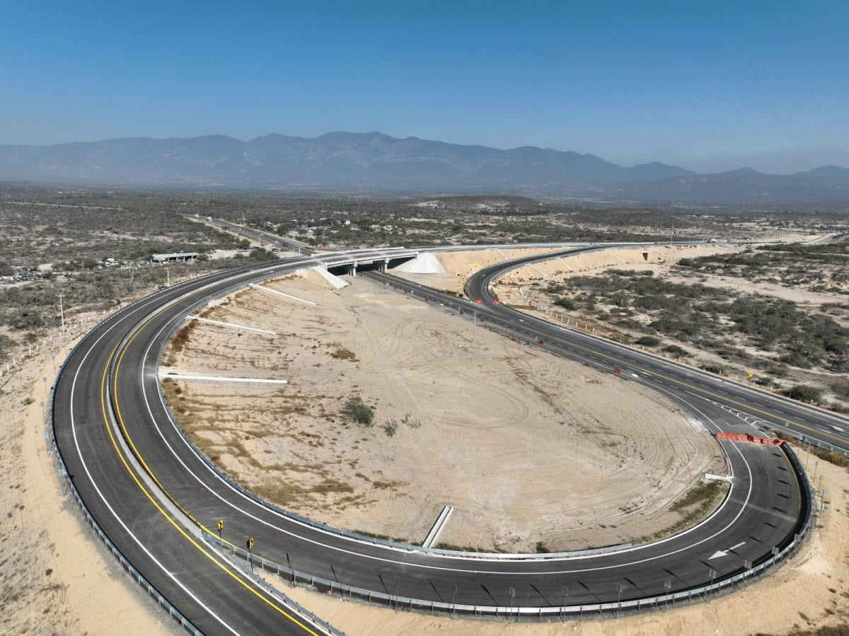 Garantiza gobierno Américo Villarreal obra pública para los 43 municipios de Tamaulipas