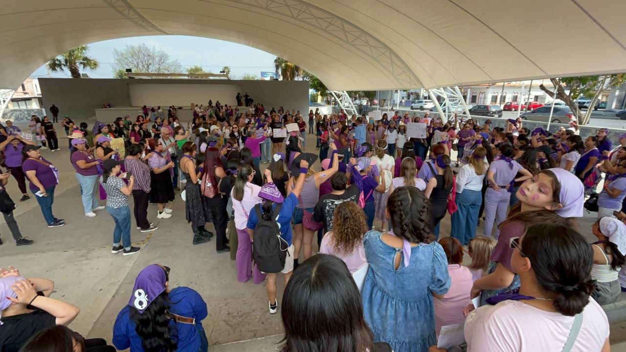 Mujeres en Victoria exigen justicia para las Doctoras