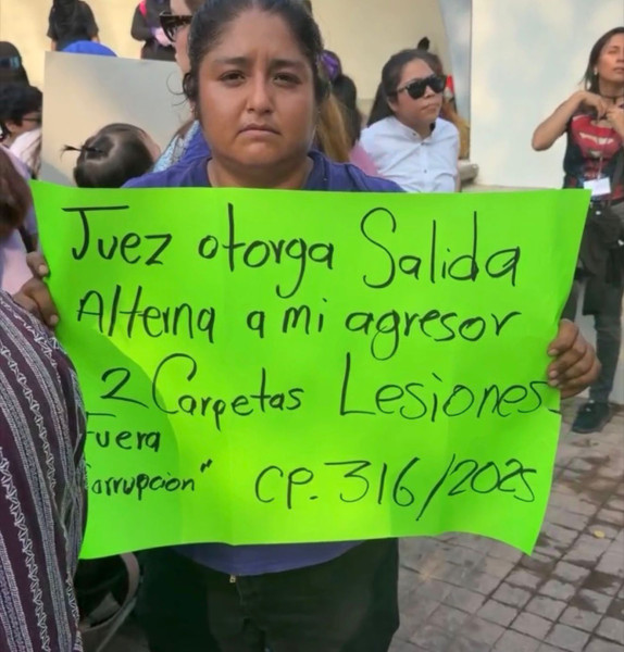 Mujeres en Victoria exigen justicia para las Doctoras