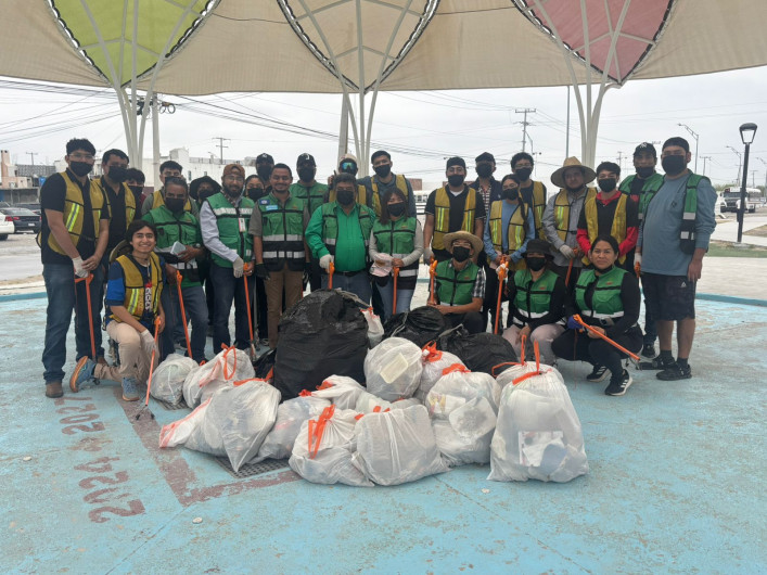 Realiza Gobierno Municipal jornada de limpieza en Lomas del Río en el marco del día mundial de la naturaleza