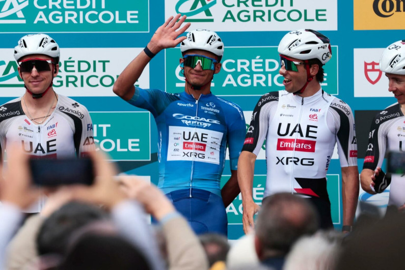 Isaac del Toro gana la etapa reina de la Tirreno-Adriático y queda a un paso del título