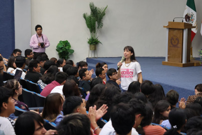 Promueve INMUJER conciencia de género con conferencia “Desmantelando el machismo”