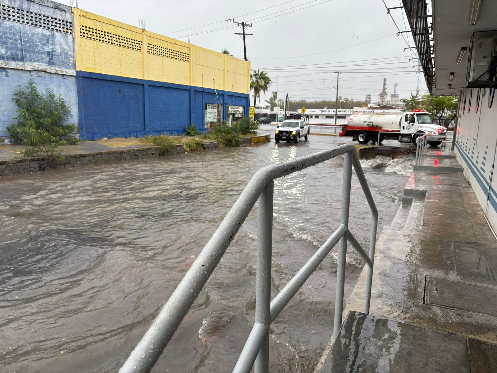 Trabaja Gobierno de Reynosa en desagüe y limpieza de colonias