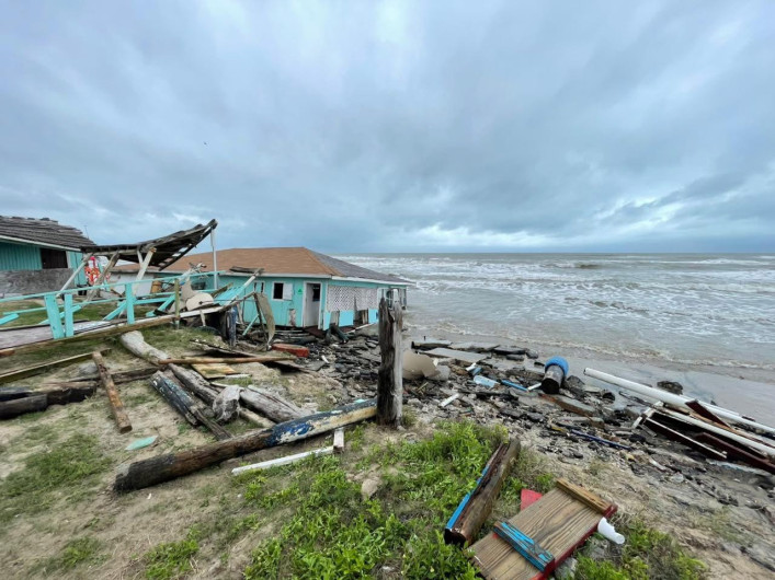 Colapsa restaurante en Playa Bagdad, Matamoros; reportan 15 personas con crisis nerviosa