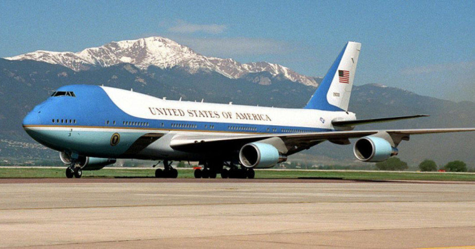 Trump retira el histórico Air Force One y alista avión donado por la familia real de Catar