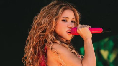 Shakira lanza la versión en español de “Dai Dai” y la estrenará durante el partido de Colombia