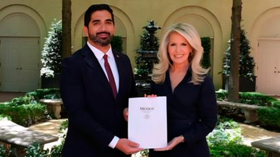 Roberto Lazzeri entrega cartas credenciales y asume formalmente como embajador de México en EU