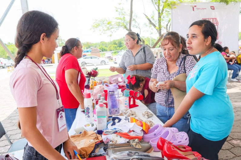 Mercado de Bienestar llega a Abasolo
