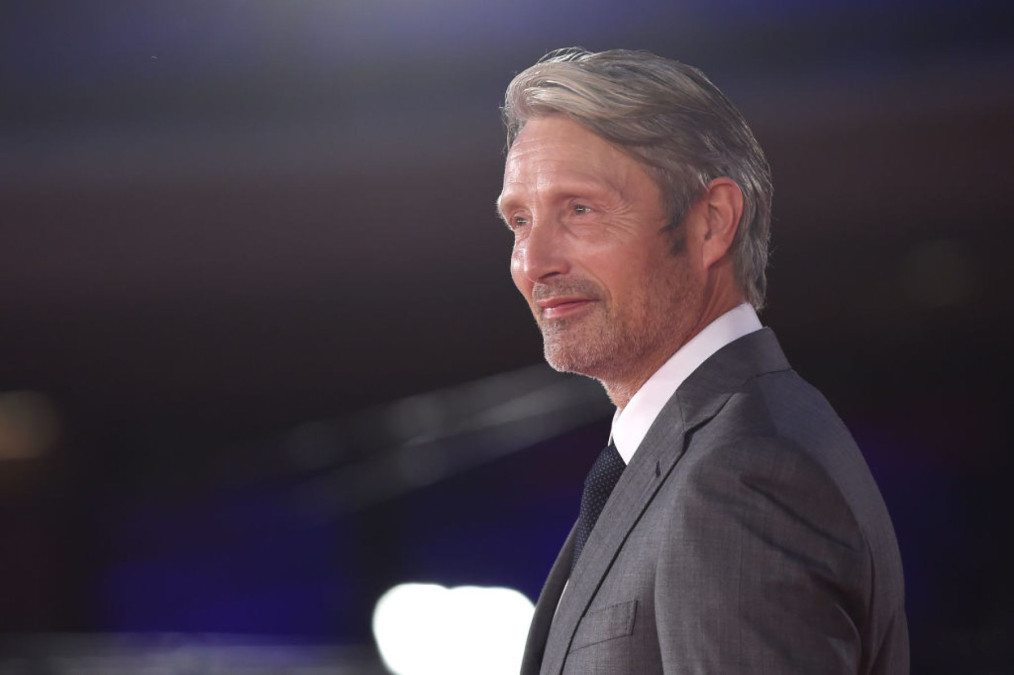 Mads Mikkelsen rompe el silencio sobre ocupar el papel de Depp en Animales Fantásticos