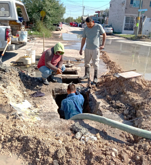 Mejora Comapa Reynosa servicio de agua potable en la colonia Villas de Imaq