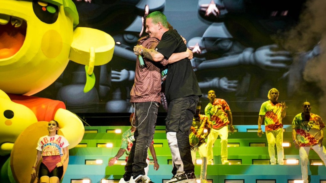J Balvin hace historia en Lollapalooza