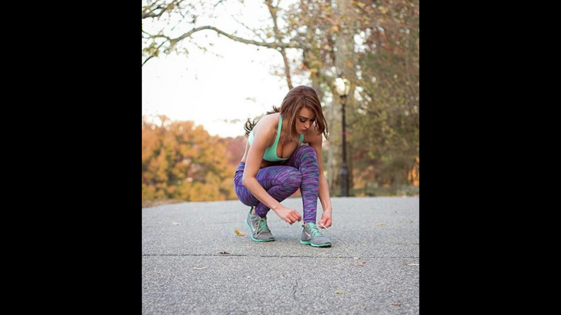 Conoce a Yanet García, la chica del clima que está incendiando las redes
