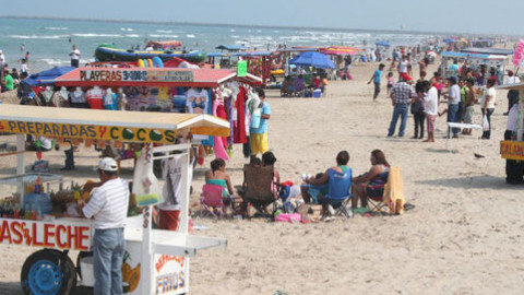 Por puente repuntan ventas de un 15 por ciento en comercios de Miramar 