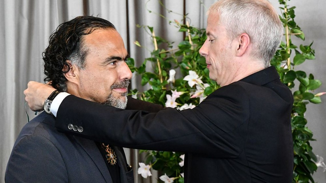 Entregan insignia especial a Alejandro Iñárritu en Cannes