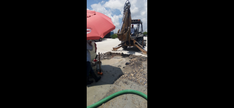 Reparó COMAPA fugas de agua potable en diferentes sectores