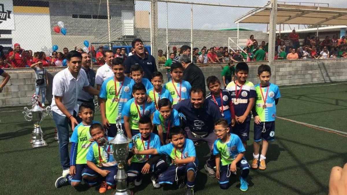 LIMUFUT premia torneo