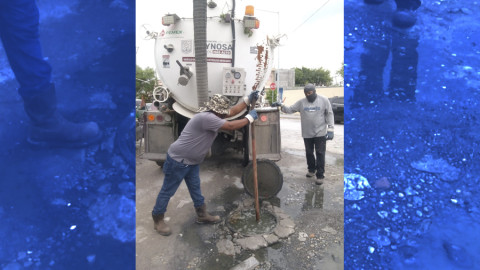 Sondeó Comapa drenajes sanitarios en Campestre Itavu y Villas del Roble