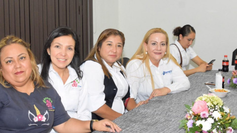 Reconoce Alcaldesa labor de enfermeras del DIF Altamira