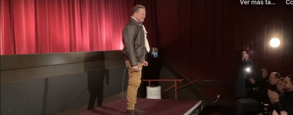 Brendan Fraser sorprende a fanáticos en proyección de "La Momia"