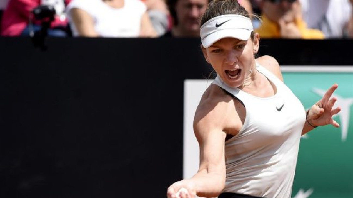 Simona Halep arrolla a Naomi Osaka en Master de Roma