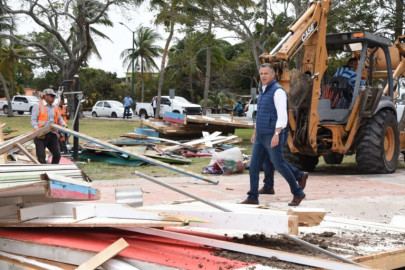 Recupera Chucho Nader área del mercado “El Macalito”