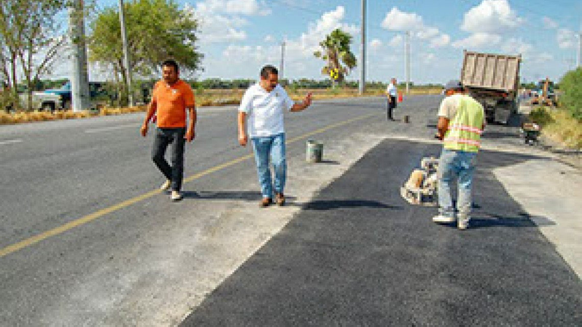 Alcalde Daniel Torres, entrega la reparación de la curva 22 