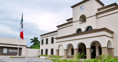 Reducen nómina de actual administración