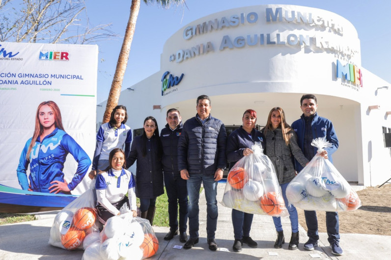 FGCV inaugura gimnasio "Dania Aguillón Ramos" en Mier