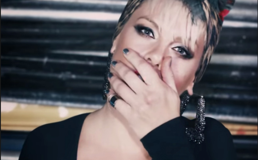 P!nk estrena videoclip de su sencillo “Secrets”
