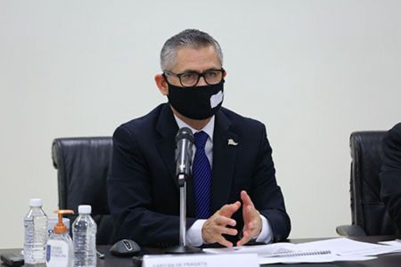 Aplazan audiencia para imputar a ex Secretario de Seguridad por tema de seguros de vida