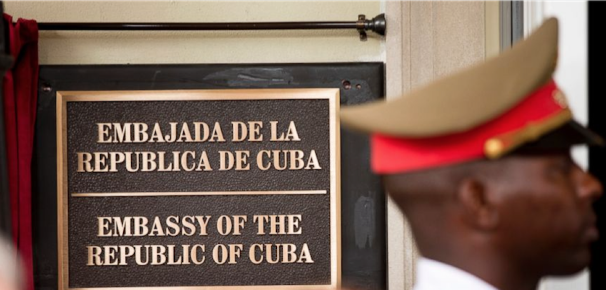 EU expulsó a dos cubanos