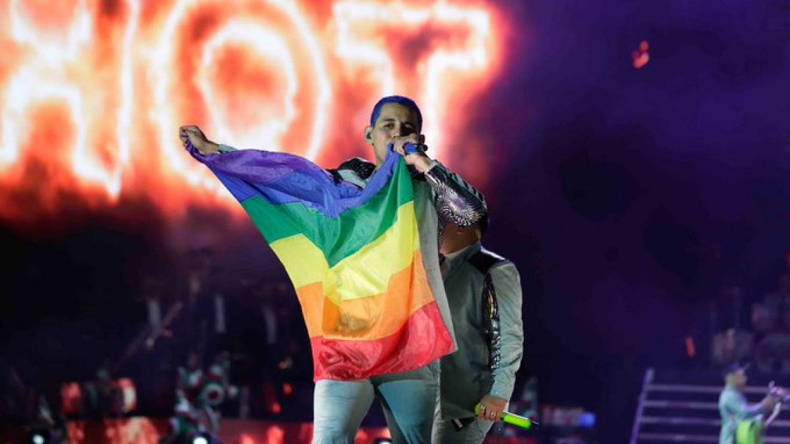 Grupo Firme reúne más de 280 mil personas en el Zócalo