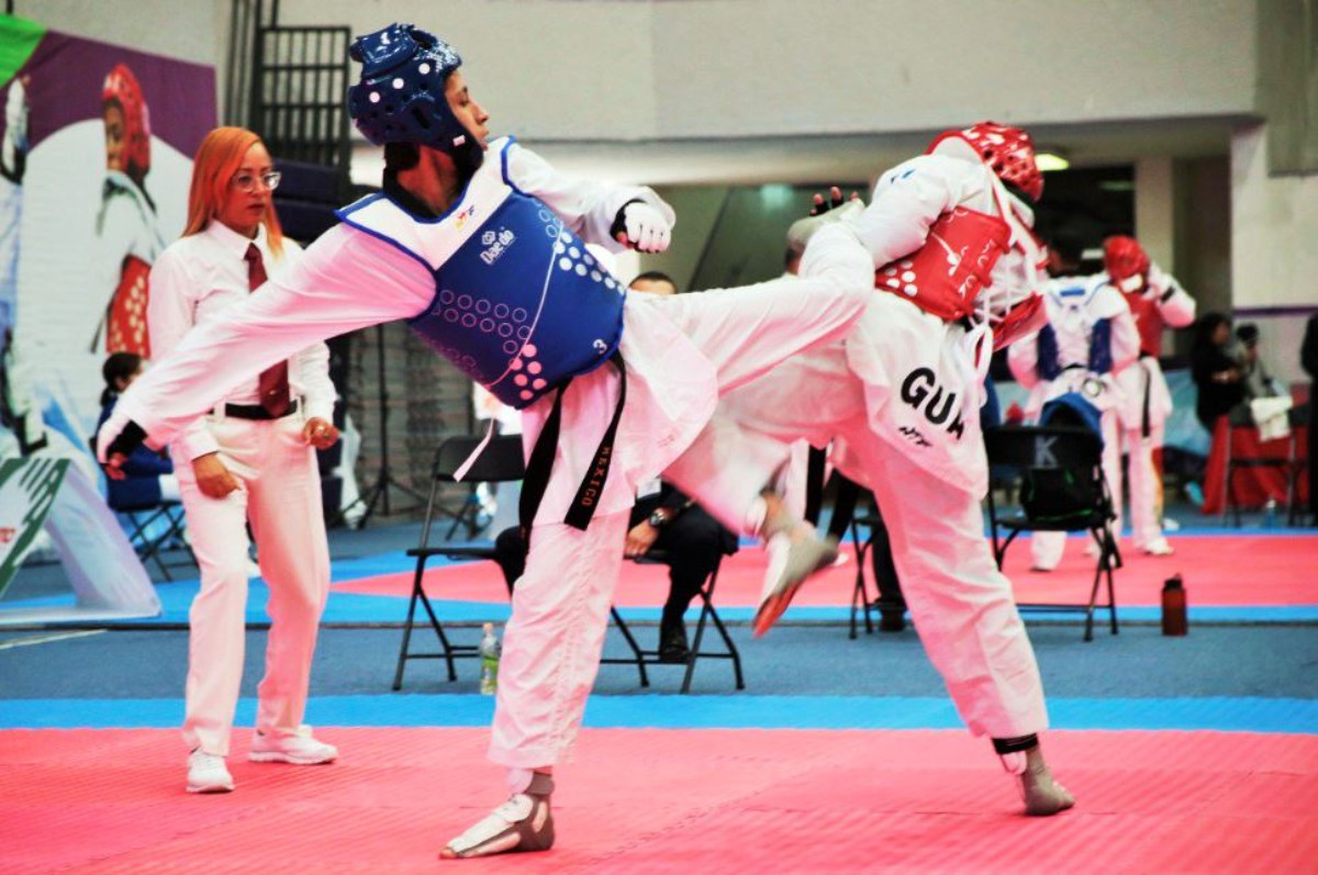 Plata y bronce para México en mundial de Taekwondo