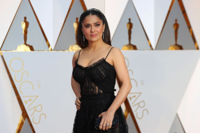 Salma Hayek arremete contra Trump