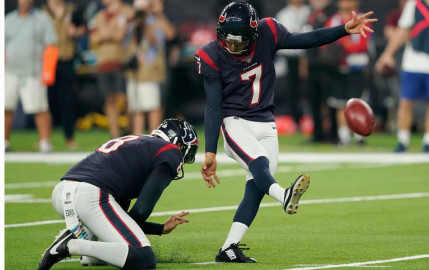 Los Texanos vencen 19-16 a los Vaqueros de Dallas.