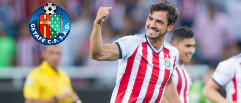 Oswaldo Alanís se embarca rumbo a España 