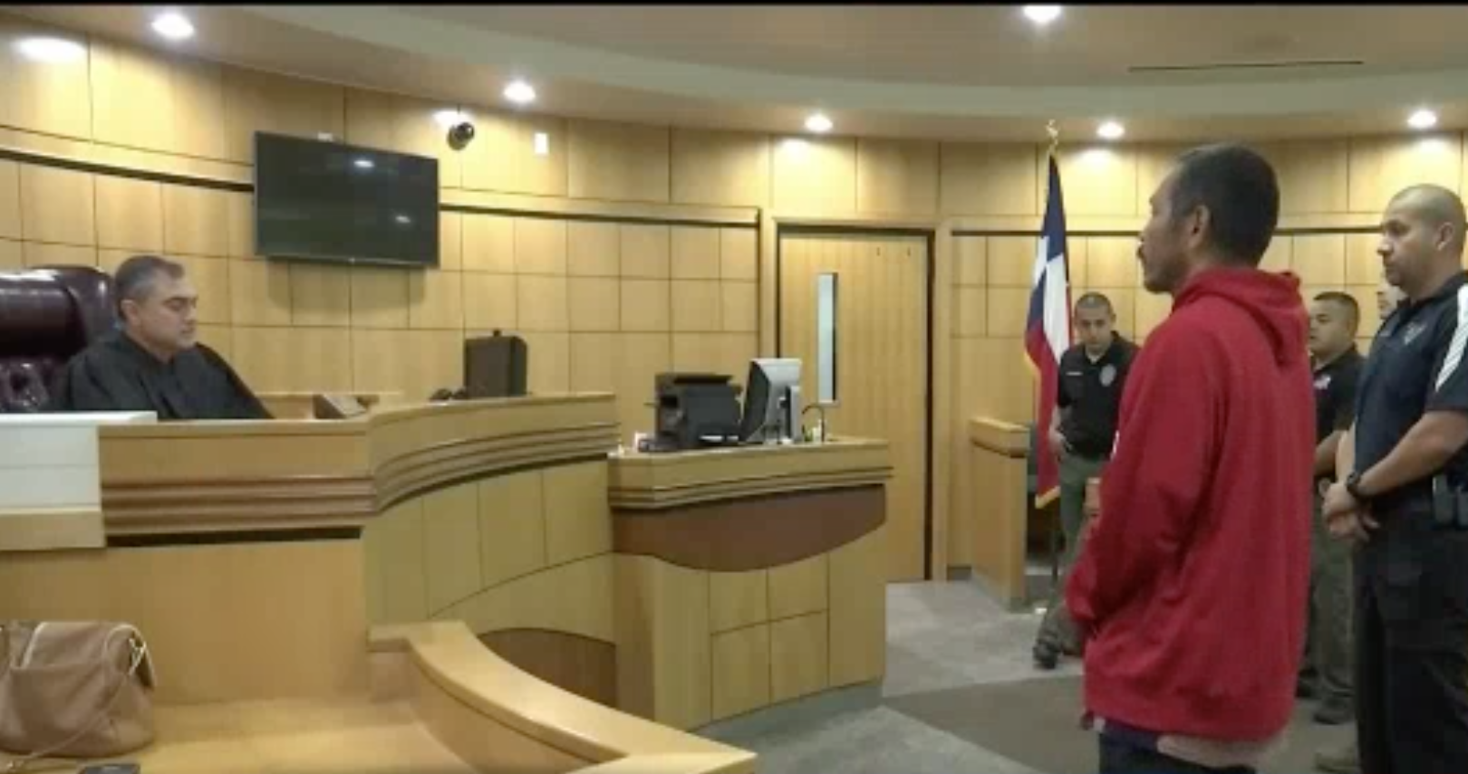 Dos hombres enfrentan cargos por homicidio