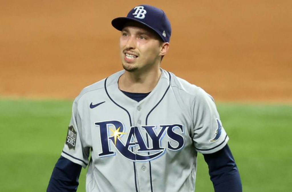 Blake Snell ficha por los Padres de San Diego