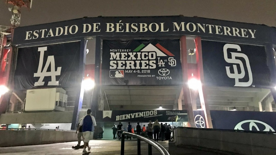 Dodgers vence a Padres 4-0 en el primer juego de la #MéxicoSeries