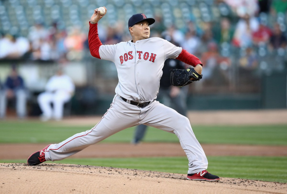 Velázquez logra cuarto triunfo con Boston en Grandes Ligas
