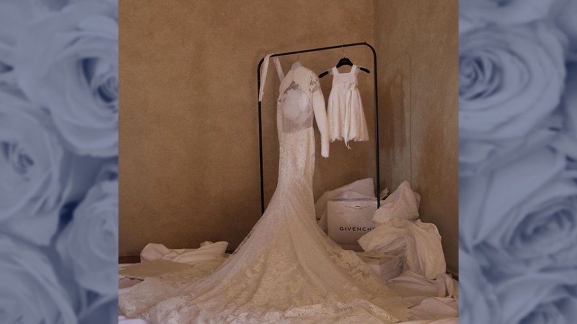 Kim Kardashian publica fotos inéditas de su boda con Kanye West