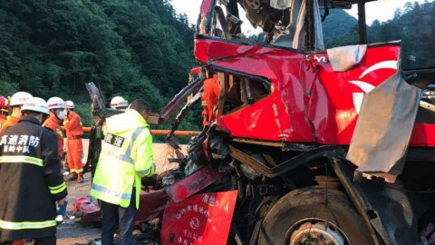 Accidente de autobús en China deja 36 muertos 