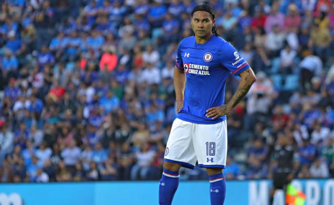 Cruz Azul rescindiría contrato al Gullit Peña