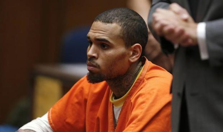 Detienen a Chris Brown en Paris por una presunta violación