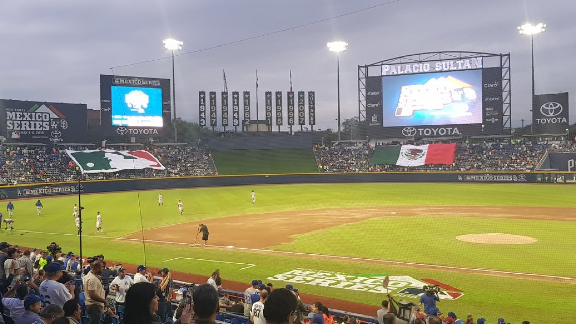 Dodgers vence a Padres 4-0 en el primer juego de la #MéxicoSeries