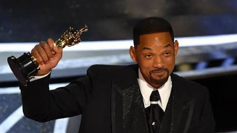 Will Smith renuncia a la Academia tras polémica en ceremonia